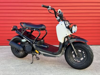 Picture of HONDA ZOOMER/ RUCKUS JDM SCOOTER EFI 2008 WHITE *SOLD*